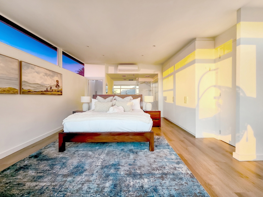 4 Bedroom Property for Sale in Camps Bay Western Cape